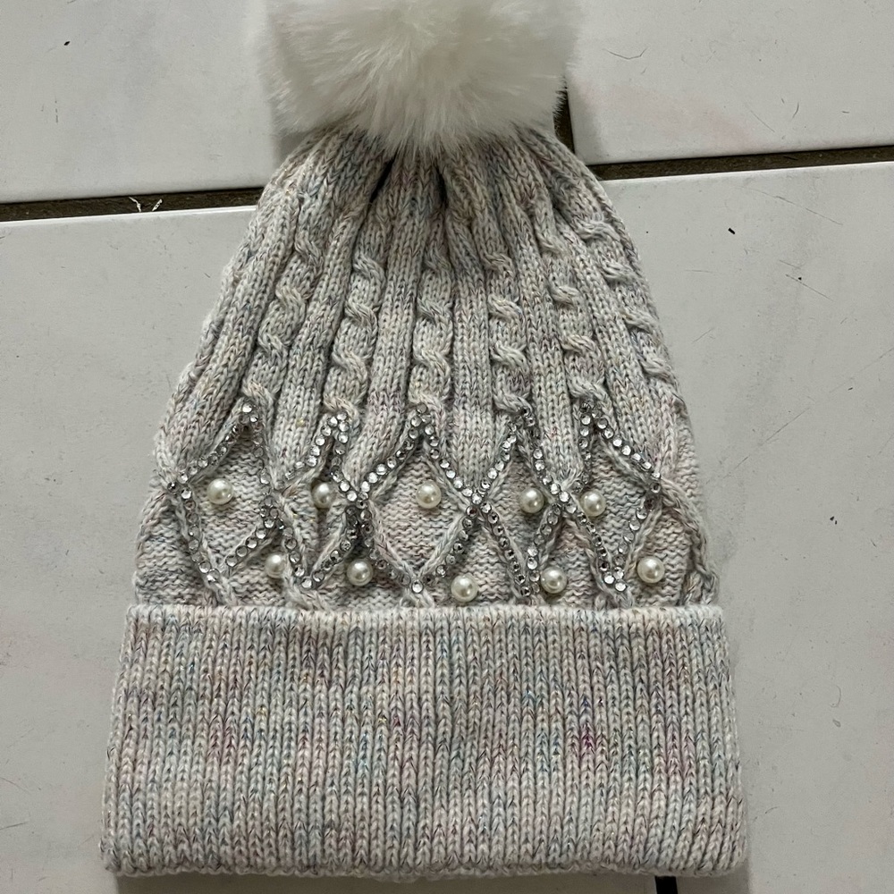 Gray Sparkle Bling Embellished Rhinestone Pearl Winter Beanie OS